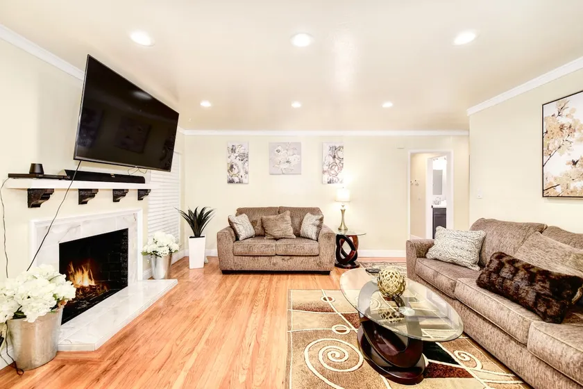 Perfect Private Sacramento Retreat Near Downtown! - Image 1