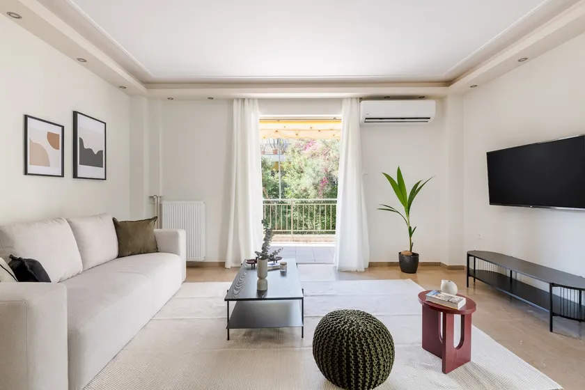 Captivating 2BR Apartment in Chalandri by UPSTREET - Image 1