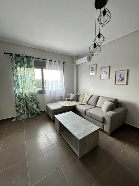Beachfront apartment/near the airport! - Image 1