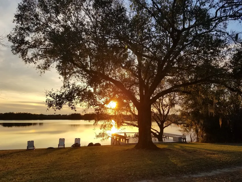 Sunset Beach Lake Front House - Image 1
