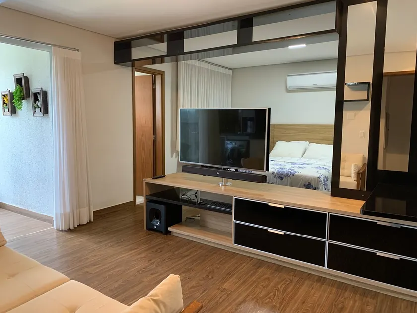 #13X3W Luxury Apartment - Park View - Image 1