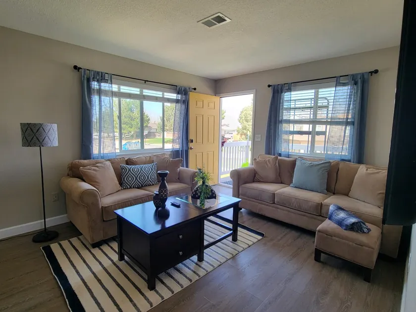 Peaceful 2 bed in Westminster - Image 1