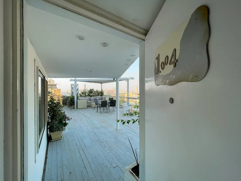 AB N1004 Central 3 Bedrooms Nile View Apartment - Image 1