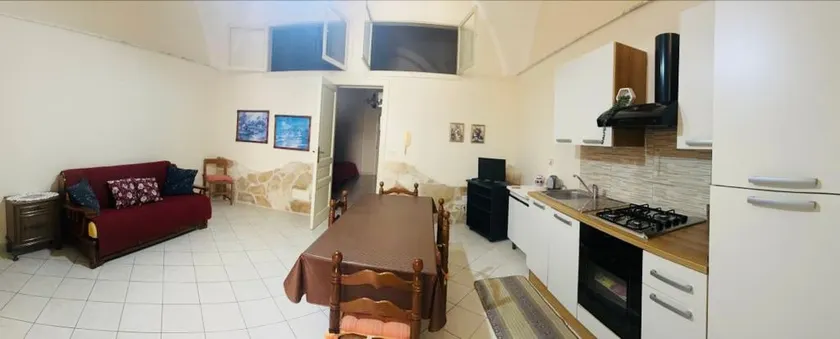 House in the center of Giarre - Image 1