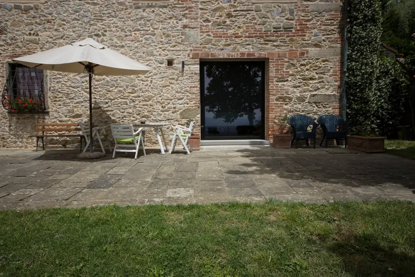 Two-room apartment with a view! - Image 1