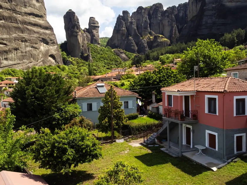 Fani's House Under Meteora - Image 1