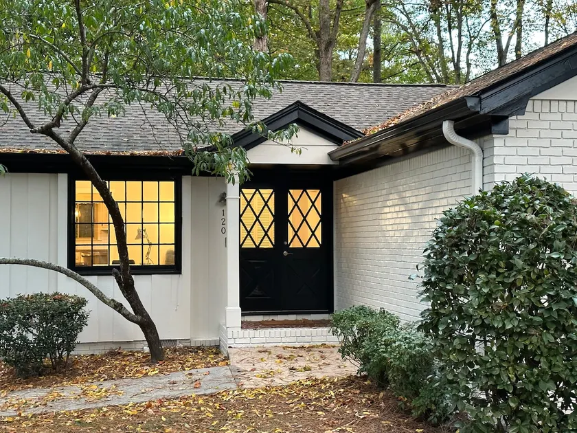 Alpharetta Downtown 4bd/3ba - Goldfish Home - Image 1