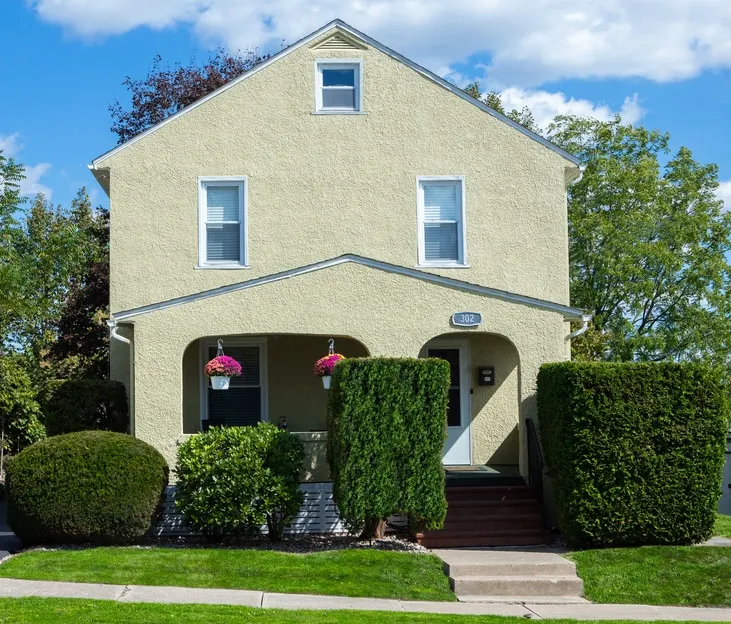 Endicott Charmer: Apartment in Little Italy - Image 1