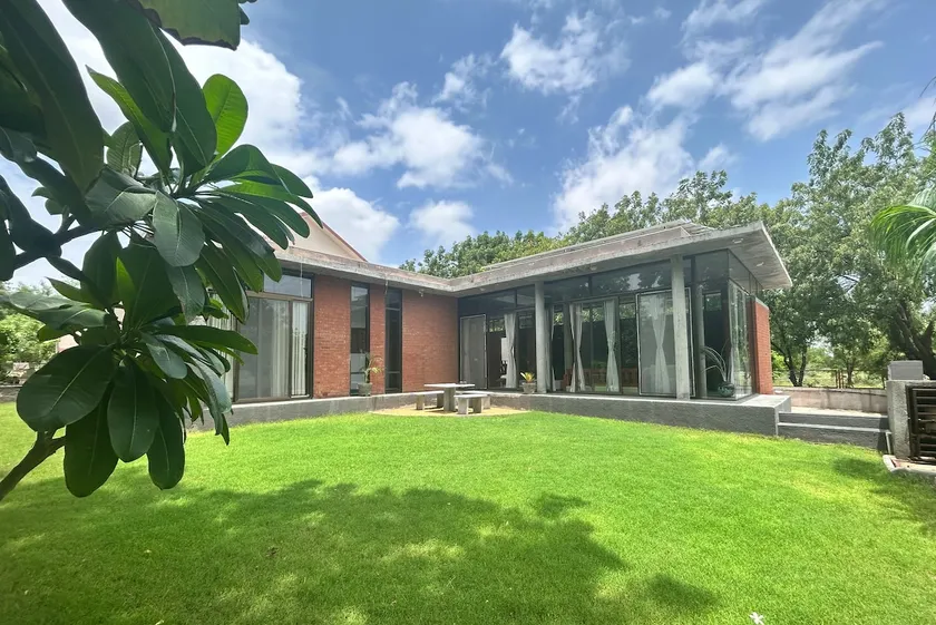 BKs Villa Plumeria Holiday Home in Kensville Golf - Image 1