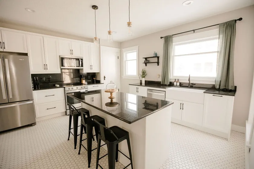 Historic Hogle House Apartment - Image 1