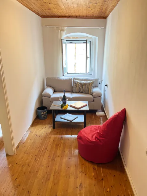 Old Belfry Apartment - Image 1