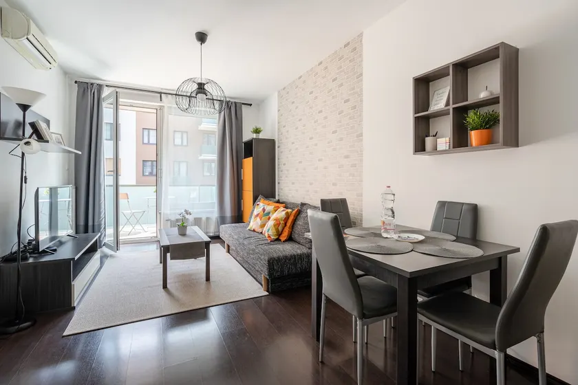 City Center Corvin Suite Apartment - Image 1