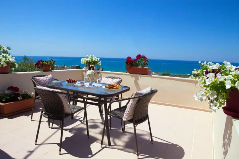 Theodore Seaview Home - Image 1