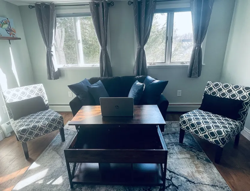 FROG Suite Apartment - Image 1