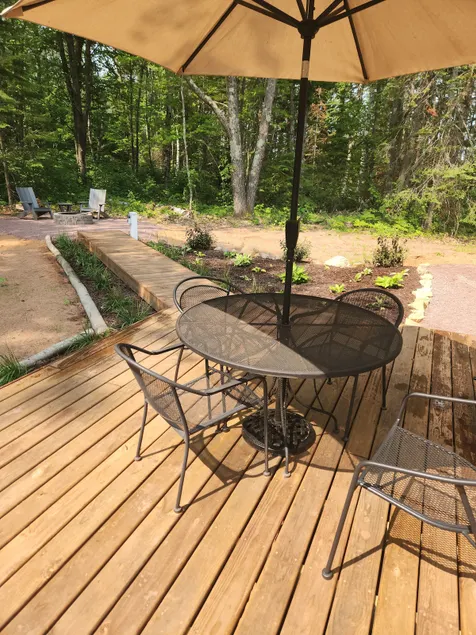 MLR - Guest House - Image 1