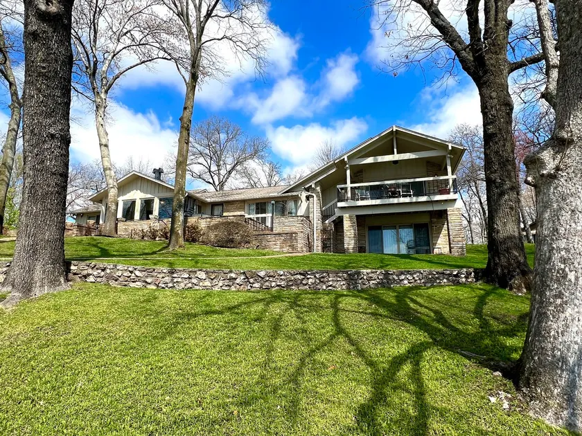 The Nautical Nook - lake front house on Duck Creek - Image 1