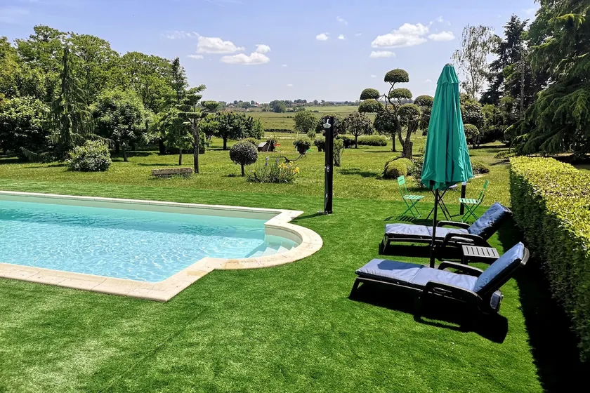 La Fabrique Country Inn - Image 1
