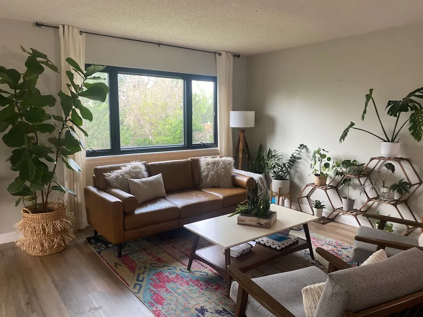 Peaceful Oasis in Noco - Image 1