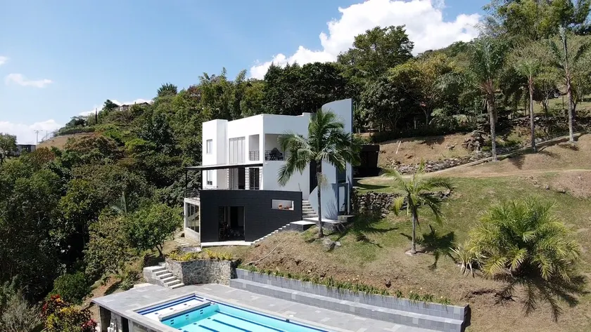 Villa San Julian Girardota - Image 1