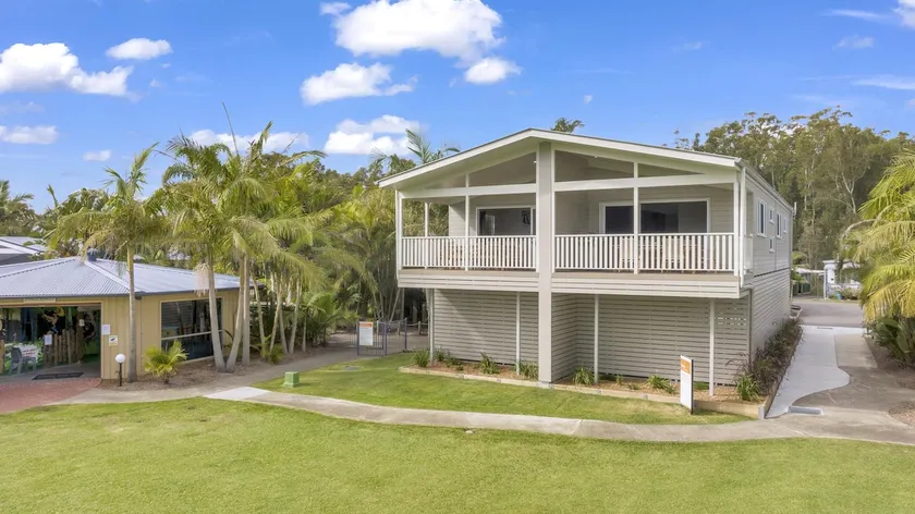 Treehouse Duplex - Image 1