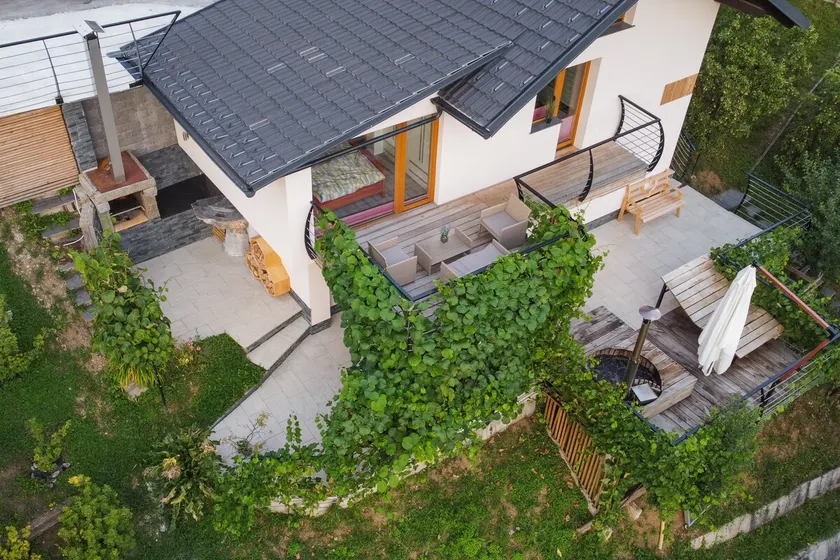 Vineyard cottage Sonce - Image 1