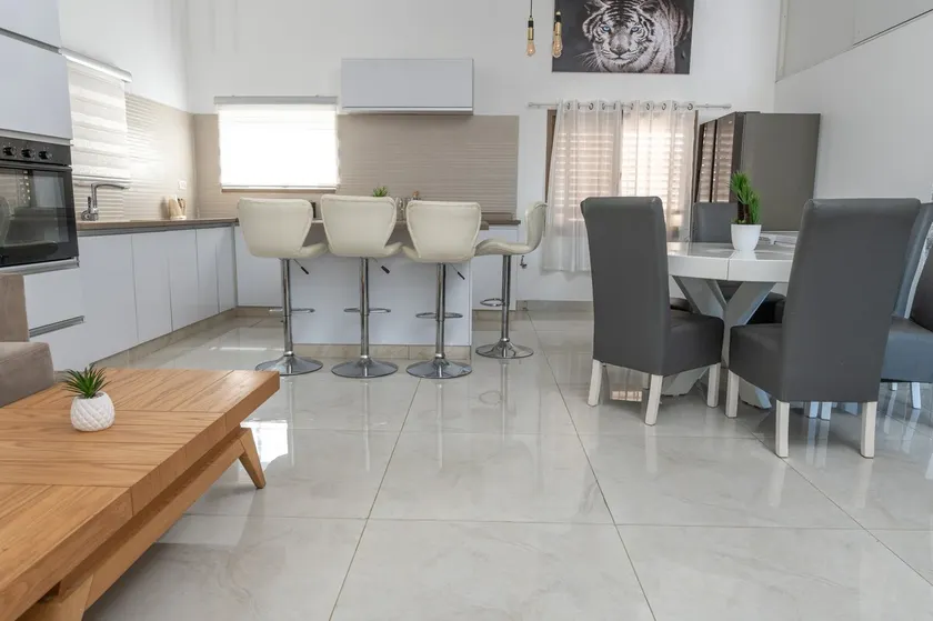 3-bedroom villa in Kalaniot - Image 1