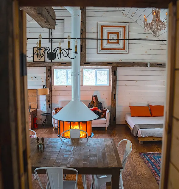 bright serene + spacious barn @barn and bike - Image 1