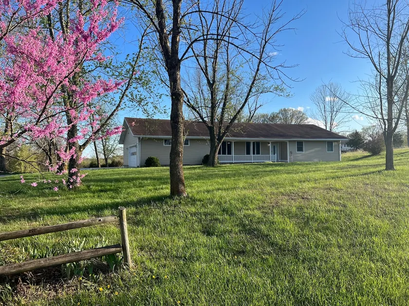 Saint Catharine Farmhouse - Image 1