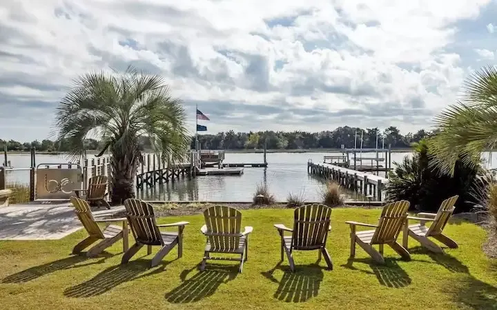 A Block from the Dock in Historic Beaufort - Image 1