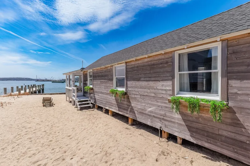 The Sandy Shack - Coastal Escape - Image 1