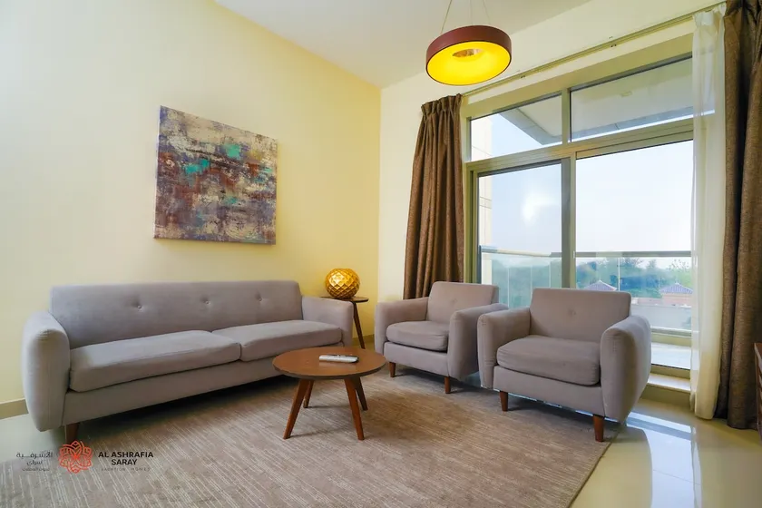Spacious 2BR apartment in Sport City - Image 1