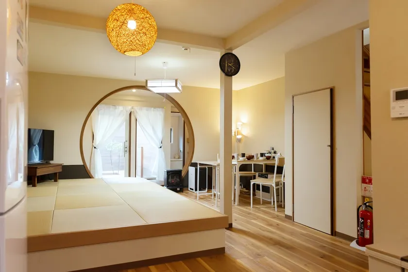 Tsuruhashi / Free wi-fi / 1 minute walk to K Town - Image 1