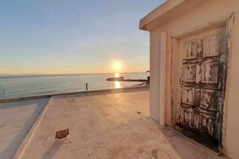 SeaView Studios - Image 1