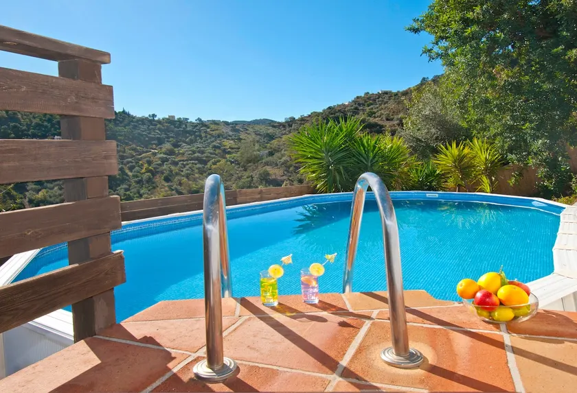 Romántico y privado refugio con piscina en Andalucía - Image 1