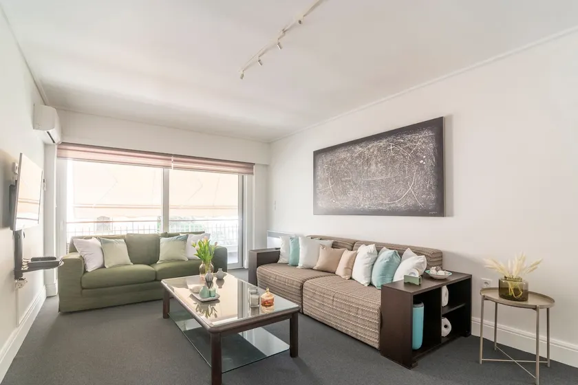 Sun & Sea Suite, Kavouri - Image 1