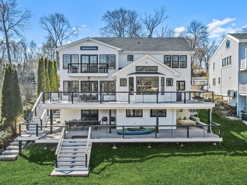 Lake Front Luxury - Image 1