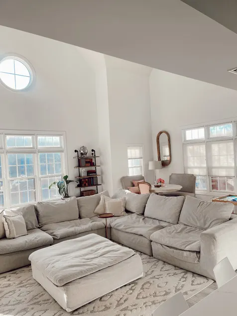 Lux Landing 3br/3bth Spacious Getaway! - Image 1