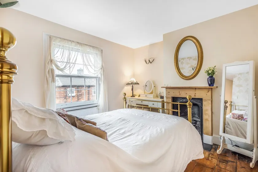 Georgian Town house - Image 1