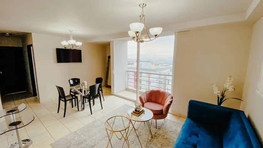 Luxury new 2 bedroom apartment - Image 1