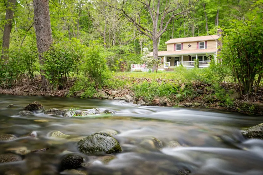 Creekside Cottage at Shenandoah - Image 1