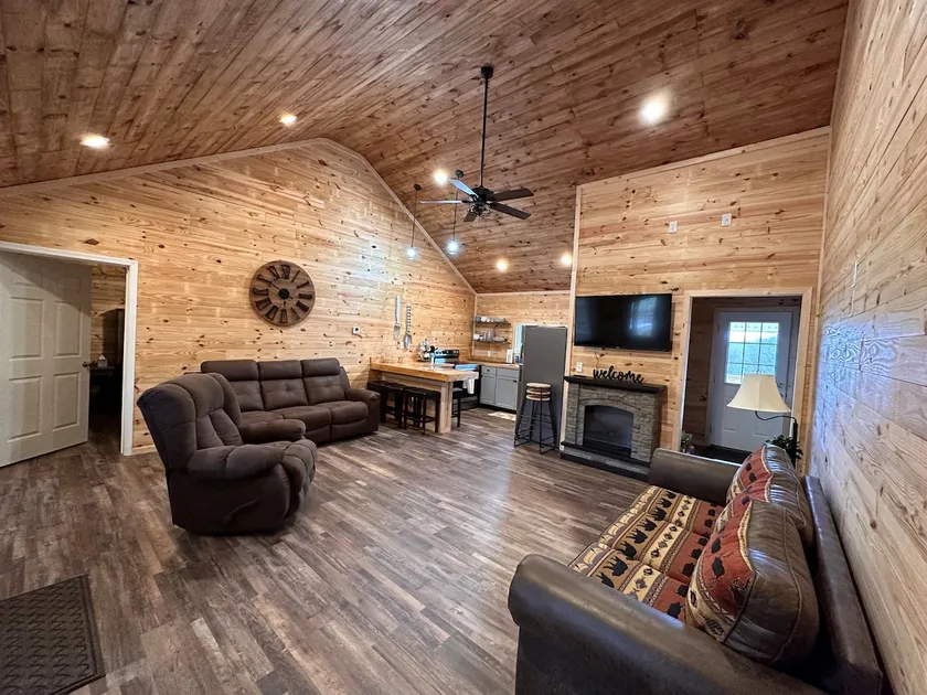 Almost Heaven Cozy Mtn Cabin - Image 1