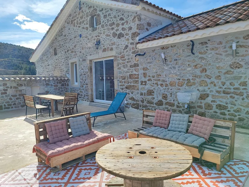 South Ardèche vacation rental 5 to 8 people - Image 1