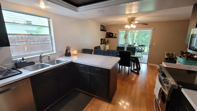 Waterfront House w/ Screen Lanai - Image 1