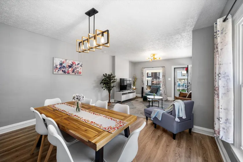 High Rated huge home•OSU•Stadium•Parking•Fencd Yrd - Image 1