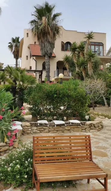 Garden by the Sea - Image 1
