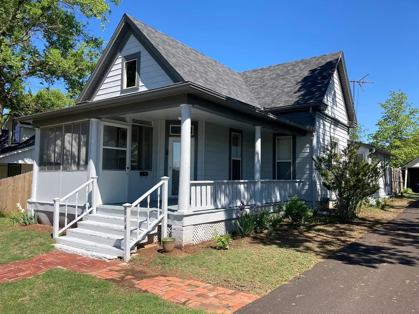 The Gray House - Image 1
