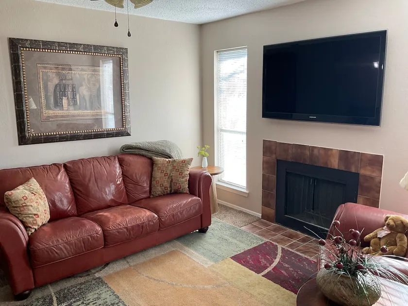 Cozy and Quiet newly renovated 1 bedroom 4 plex - Image 1