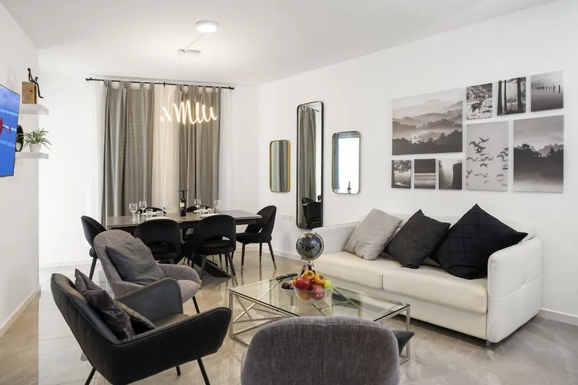 Luxury 2 BR Apt in Machane Yehuda Jerusalem-71 - Image 1
