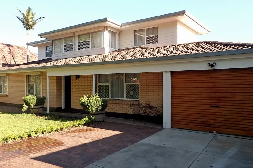 Executive Family Home - Image 1