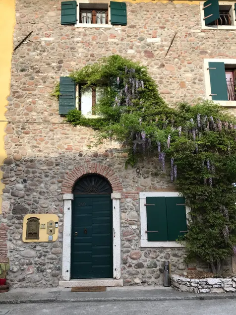 Your home in Valpolicella en023077c2hmq94xil - Image 1